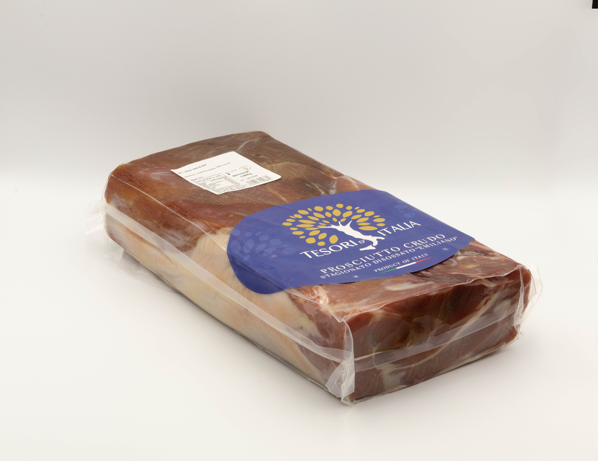 Prosciutto crudo, italiensk lufttørret skinke i blok